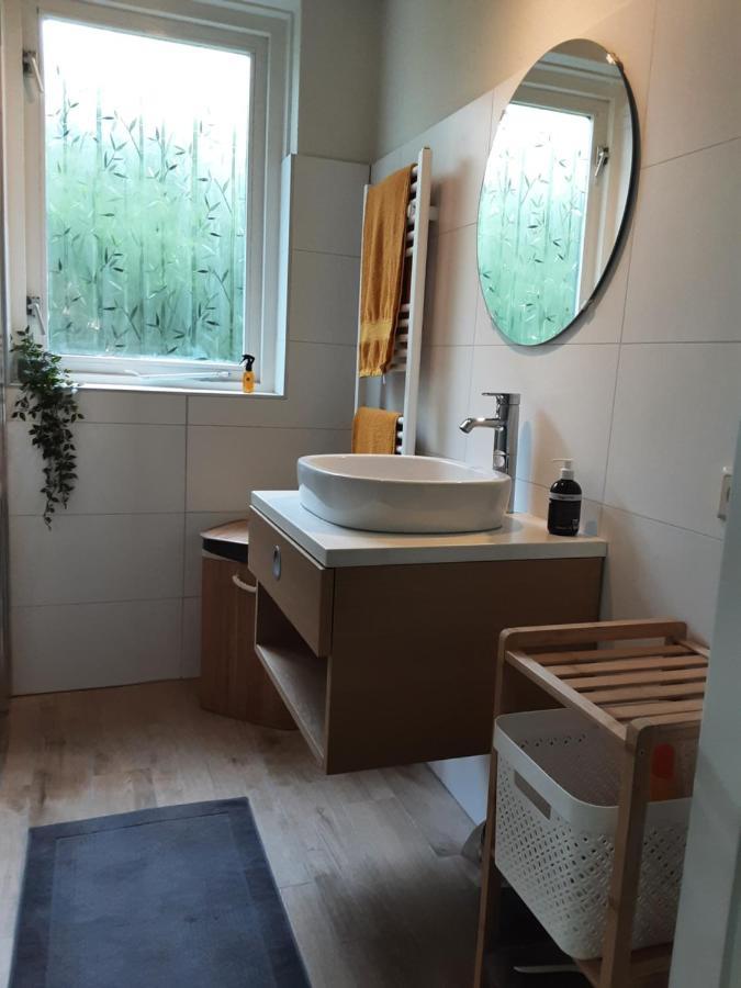 Rumah Senang Wellness Met Hottub En Tuin Ferienhaus
